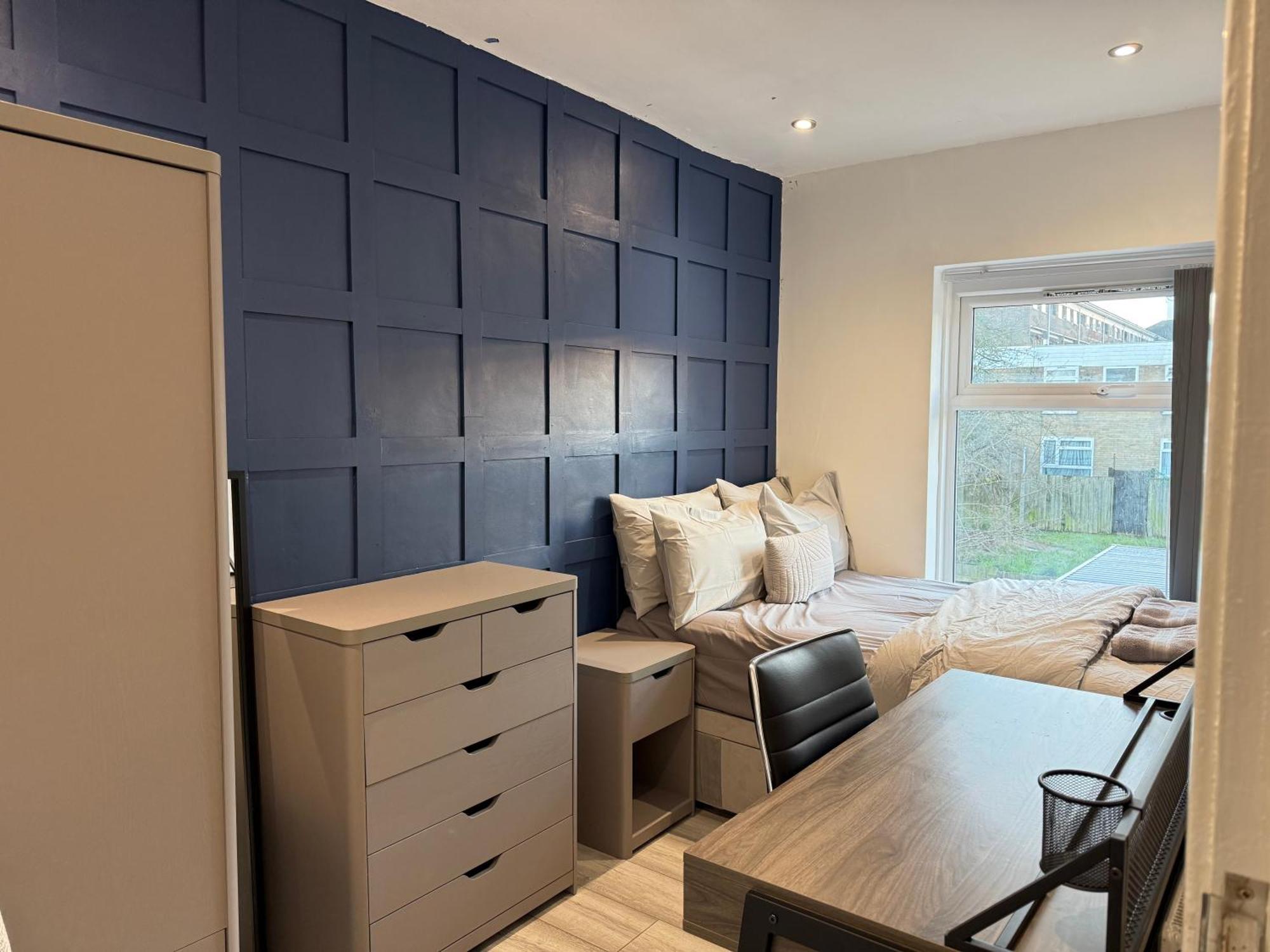 5 Bed Town House Within City Centre And Sleeps Up To 11 With Sky And Netflix Birmingham Esterno foto